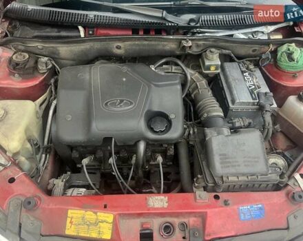 Черный ВАЗ Калина, объемом двигателя 1.6 л и пробегом 240 тыс. км за 1600 $, фото 5 на Automoto.ua