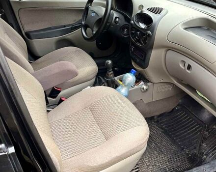 Черный ВАЗ Kalina, объемом двигателя 1.6 л и пробегом 81 тыс. км за 4000 $, фото 3 на Automoto.ua