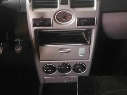 Черный ВАЗ Калина, объемом двигателя 1.6 л и пробегом 2 тыс. км за 500 $, фото 1 на Automoto.ua