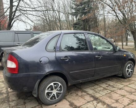 Фиолетовый ВАЗ Калина, объемом двигателя 1.6 л и пробегом 250 тыс. км за 1500 $, фото 2 на Automoto.ua