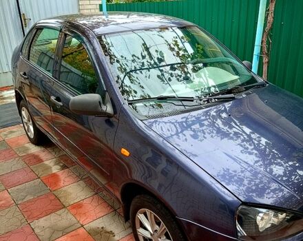 Фіолетовий ВАЗ Калина, об'ємом двигуна 1.6 л та пробігом 141 тис. км за 1800 $, фото 1 на Automoto.ua