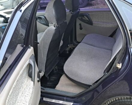 Фиолетовый ВАЗ Калина, объемом двигателя 0 л и пробегом 107 тыс. км за 2700 $, фото 6 на Automoto.ua