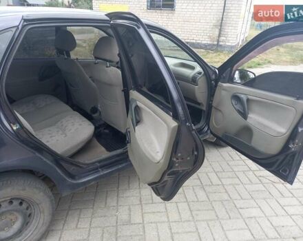 Фіолетовий ВАЗ Калина, об'ємом двигуна 1.6 л та пробігом 161 тис. км за 1700 $, фото 6 на Automoto.ua