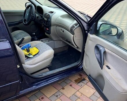 Фиолетовый ВАЗ Kalina, объемом двигателя 1.6 л и пробегом 150 тыс. км за 1500 $, фото 10 на Automoto.ua