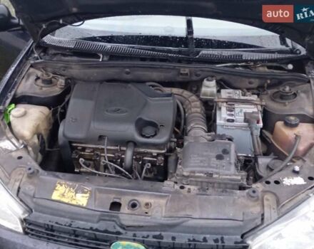 Фиолетовый ВАЗ Калина, объемом двигателя 1.6 л и пробегом 160 тыс. км за 2300 $, фото 4 на Automoto.ua