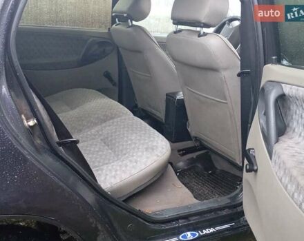 Фиолетовый ВАЗ Калина, объемом двигателя 1.6 л и пробегом 160 тыс. км за 2300 $, фото 8 на Automoto.ua