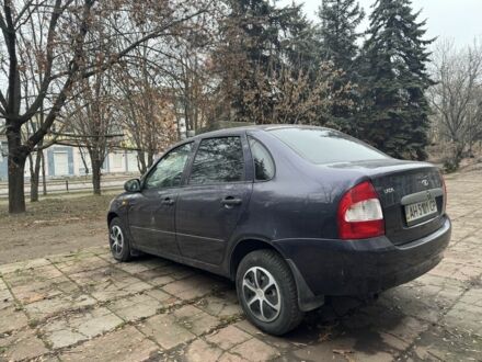 Фиолетовый ВАЗ Калина, объемом двигателя 1.6 л и пробегом 250 тыс. км за 1500 $, фото 1 на Automoto.ua