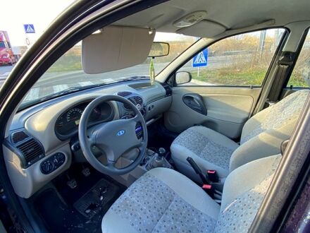 ВАЗ Kalina 2008 в Ирпене на Automoto.ua Фиолетовый ВАЗ Kalina, объемом двигателя 1.4 л и пробегом 0 тыс. км за 2300 $, фото 1 на Automoto.ua