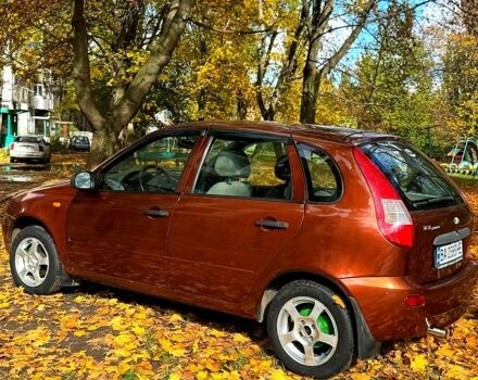 Коричневый ВАЗ Kalina, объемом двигателя 1.6 л и пробегом 157 тыс. км за 2100 $, фото 1 на Automoto.ua