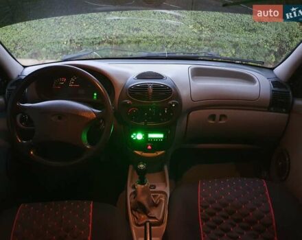 Коричневий ВАЗ Калина, об'ємом двигуна 1.39 л та пробігом 220 тис. км за 1500 $, фото 24 на Automoto.ua