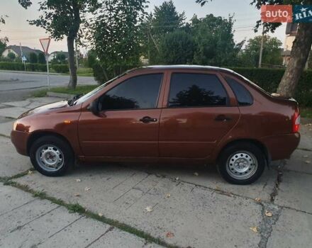 Коричневий ВАЗ Калина, об'ємом двигуна 1.39 л та пробігом 220 тис. км за 1500 $, фото 5 на Automoto.ua