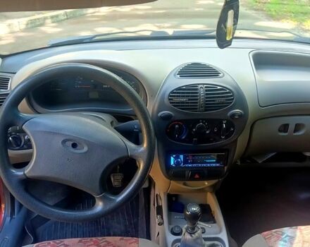 Червоний ВАЗ Kalina, об'ємом двигуна 1.6 л та пробігом 251 тис. км за 2400 $, фото 2 на Automoto.ua