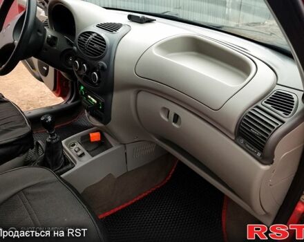 Червоний ВАЗ Kalina, об'ємом двигуна 1.6 л та пробігом 210 тис. км за 2100 $, фото 8 на Automoto.ua