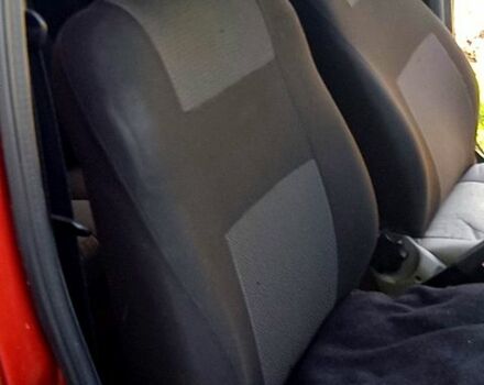 Червоний ВАЗ Kalina, об'ємом двигуна 1.6 л та пробігом 0 тис. км за 750 $, фото 3 на Automoto.ua