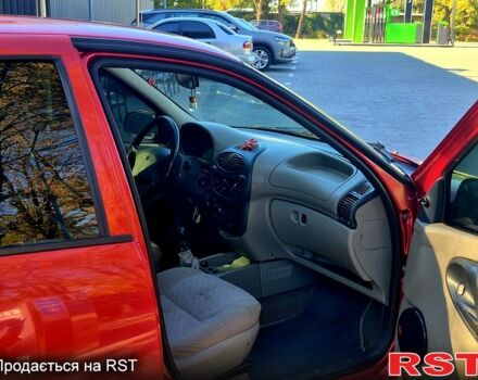 Красный ВАЗ Kalina, объемом двигателя 1.4 л и пробегом 220 тыс. км за 1450 $, фото 4 на Automoto.ua