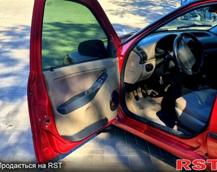 Красный ВАЗ Kalina, объемом двигателя 1.4 л и пробегом 220 тыс. км за 1450 $, фото 3 на Automoto.ua