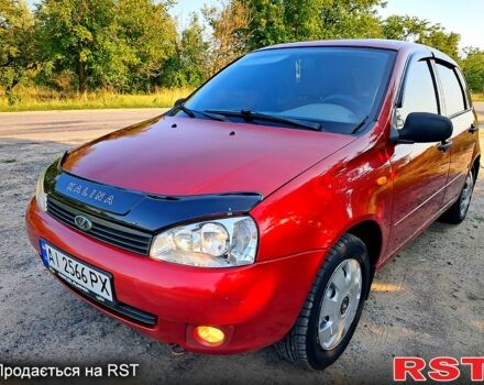Красный ВАЗ Kalina, объемом двигателя 1.4 л и пробегом 142 тыс. км за 2650 $, фото 1 на Automoto.ua