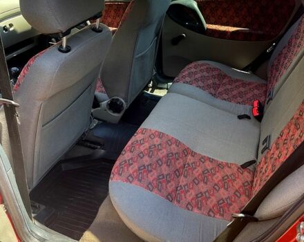 Червоний ВАЗ Kalina, об'ємом двигуна 1.4 л та пробігом 32 тис. км за 3300 $, фото 3 на Automoto.ua