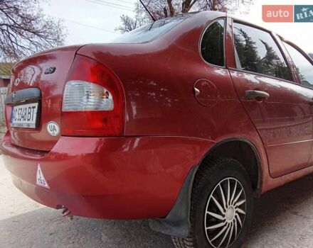 Червоний ВАЗ Калина, об'ємом двигуна 1.6 л та пробігом 135 тис. км за 1650 $, фото 6 на Automoto.ua