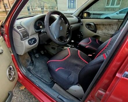 Червоний ВАЗ Kalina, об'ємом двигуна 1.6 л та пробігом 234 тис. км за 2260 $, фото 8 на Automoto.ua