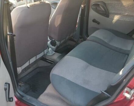 Красный ВАЗ Калина, объемом двигателя 1.6 л и пробегом 130 тыс. км за 2000 $, фото 7 на Automoto.ua