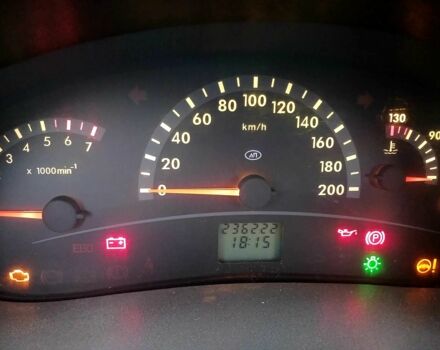 Красный ВАЗ Калина, объемом двигателя 1.6 л и пробегом 236 тыс. км за 2200 $, фото 7 на Automoto.ua