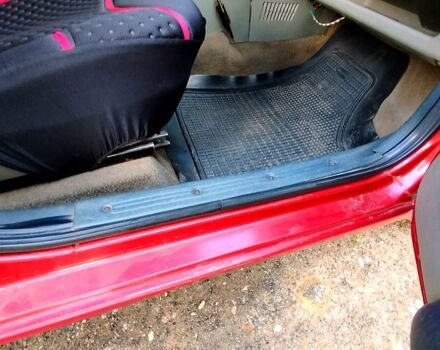 Червоний ВАЗ Kalina, об'ємом двигуна 1.6 л та пробігом 234 тис. км за 2260 $, фото 7 на Automoto.ua