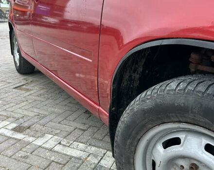 Красный ВАЗ Калина, объемом двигателя 1.6 л и пробегом 281 тыс. км за 2199 $, фото 23 на Automoto.ua