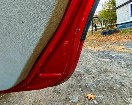 Червоний ВАЗ Kalina, об'ємом двигуна 1.6 л та пробігом 234 тис. км за 2260 $, фото 6 на Automoto.ua