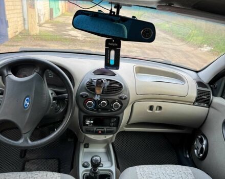 Червоний ВАЗ Калина, об'ємом двигуна 1.6 л та пробігом 180 тис. км за 2650 $, фото 9 на Automoto.ua