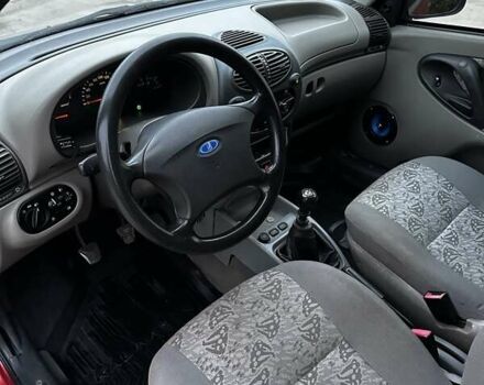 Червоний ВАЗ Калина, об'ємом двигуна 1.6 л та пробігом 185 тис. км за 1400 $, фото 19 на Automoto.ua