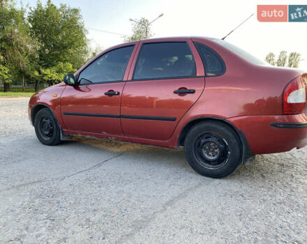 Красный ВАЗ Калина, объемом двигателя 1.6 л и пробегом 145 тыс. км за 2200 $, фото 13 на Automoto.ua