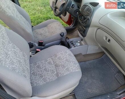 Красный ВАЗ Калина, объемом двигателя 1.6 л и пробегом 120 тыс. км за 1800 $, фото 19 на Automoto.ua