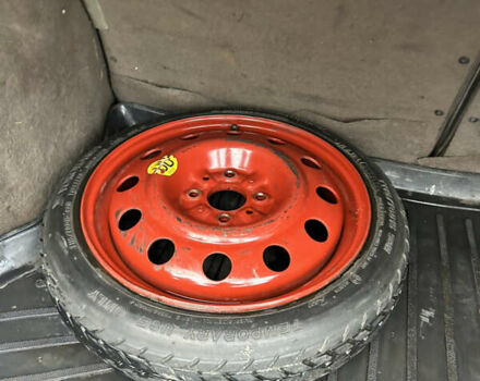 Красный ВАЗ Калина, объемом двигателя 1.6 л и пробегом 281 тыс. км за 2199 $, фото 7 на Automoto.ua