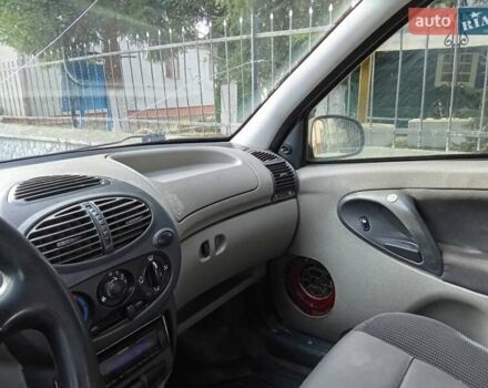 Червоний ВАЗ Калина, об'ємом двигуна 1.6 л та пробігом 135 тис. км за 1650 $, фото 15 на Automoto.ua