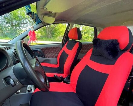 Червоний ВАЗ Kalina, об'ємом двигуна 1.6 л та пробігом 142 тис. км за 2100 $, фото 8 на Automoto.ua