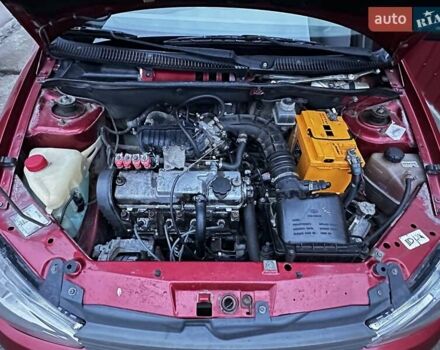 Червоний ВАЗ Калина, об'ємом двигуна 1.6 л та пробігом 185 тис. км за 1400 $, фото 18 на Automoto.ua