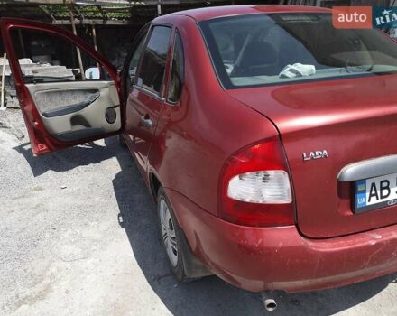 Красный ВАЗ Калина, объемом двигателя 1.6 л и пробегом 120 тыс. км за 1800 $, фото 6 на Automoto.ua