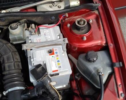Червоний ВАЗ Калина, об'ємом двигуна 1.68 л та пробігом 260 тис. км за 2269 $, фото 11 на Automoto.ua