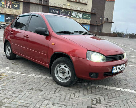 Красный ВАЗ Калина, объемом двигателя 1.6 л и пробегом 281 тыс. км за 2199 $, фото 3 на Automoto.ua