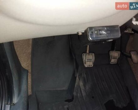 Красный ВАЗ Калина, объемом двигателя 1.6 л и пробегом 130 тыс. км за 2000 $, фото 4 на Automoto.ua