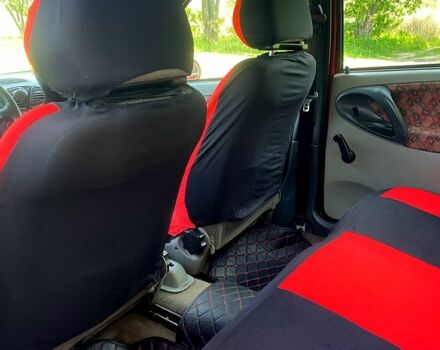 Червоний ВАЗ Kalina, об'ємом двигуна 1.6 л та пробігом 142 тис. км за 2100 $, фото 7 на Automoto.ua