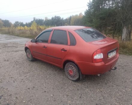 Красный ВАЗ Калина, объемом двигателя 1.6 л и пробегом 120 тыс. км за 2188 $, фото 4 на Automoto.ua