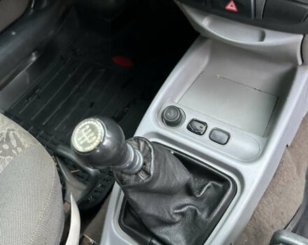 Красный ВАЗ Калина, объемом двигателя 1.6 л и пробегом 281 тыс. км за 2199 $, фото 13 на Automoto.ua