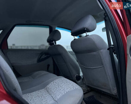 Красный ВАЗ Калина, объемом двигателя 1.6 л и пробегом 208 тыс. км за 1850 $, фото 19 на Automoto.ua