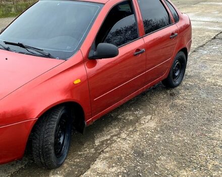 Червоний ВАЗ Kalina, об'ємом двигуна 1.6 л та пробігом 197 тис. км за 2350 $, фото 4 на Automoto.ua