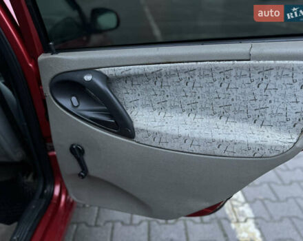 Красный ВАЗ Калина, объемом двигателя 1.6 л и пробегом 208 тыс. км за 1850 $, фото 20 на Automoto.ua