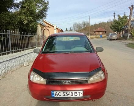 Красный ВАЗ Калина, объемом двигателя 1.5 л и пробегом 135 тыс. км за 1650 $, фото 2 на Automoto.ua