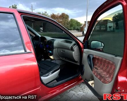 Червоний ВАЗ Калина, об'ємом двигуна 1.6 л та пробігом 190 тис. км за 1300 $, фото 7 на Automoto.ua