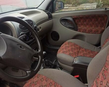 Красный ВАЗ Калина, объемом двигателя 1.6 л и пробегом 180 тыс. км за 1850 $, фото 3 на Automoto.ua